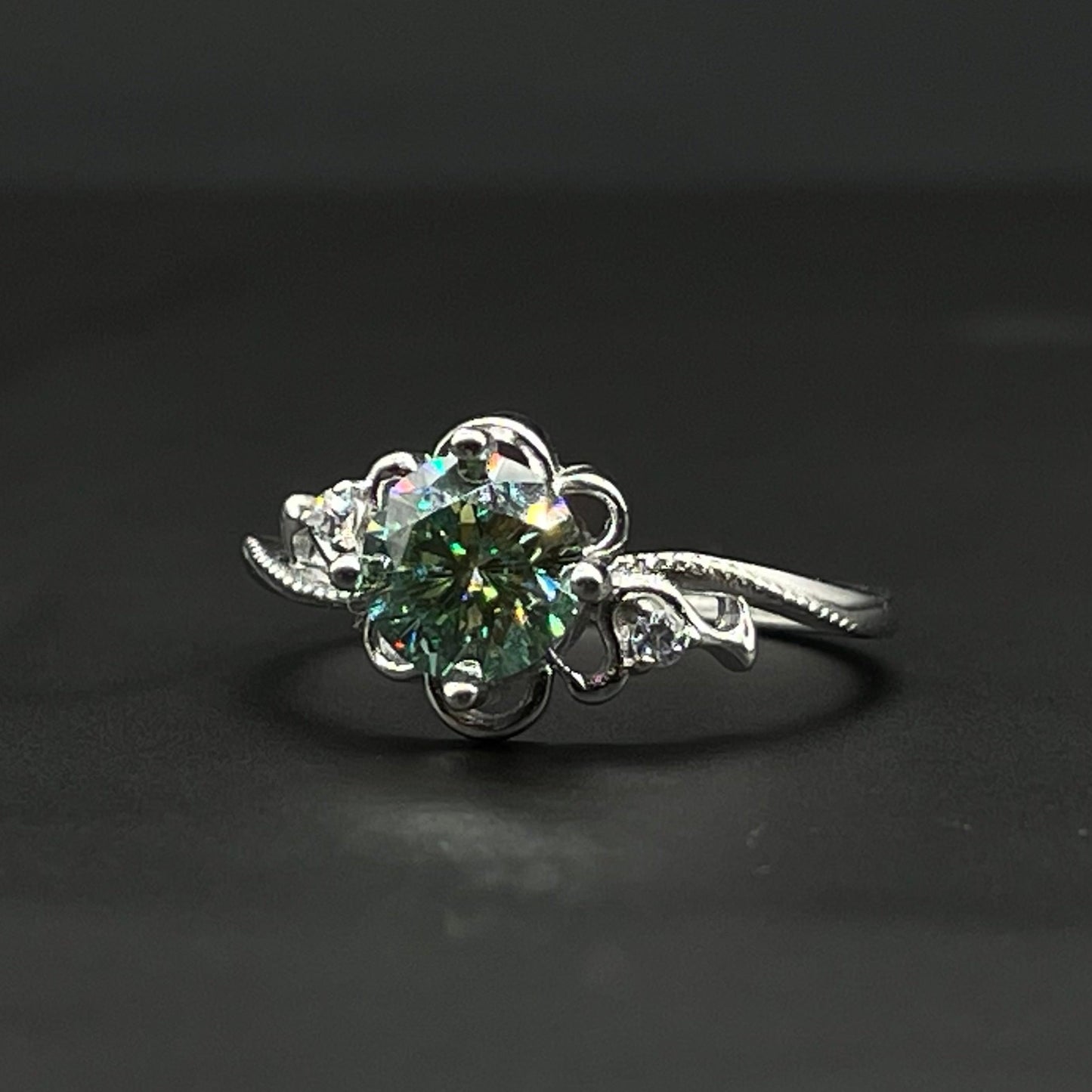 Ring | Moissanite (1.0ct)