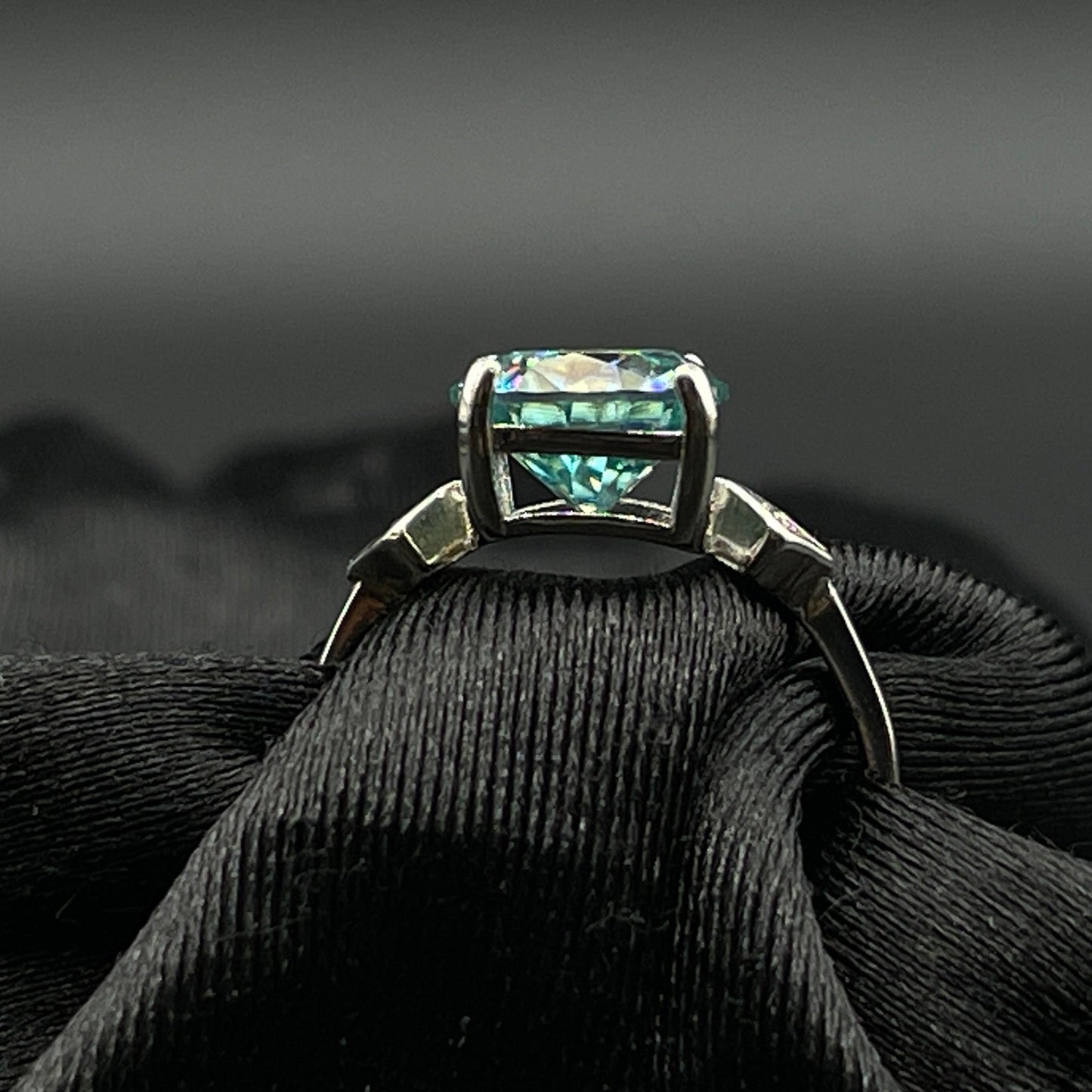 Ring | Moissanite (3.0ct)