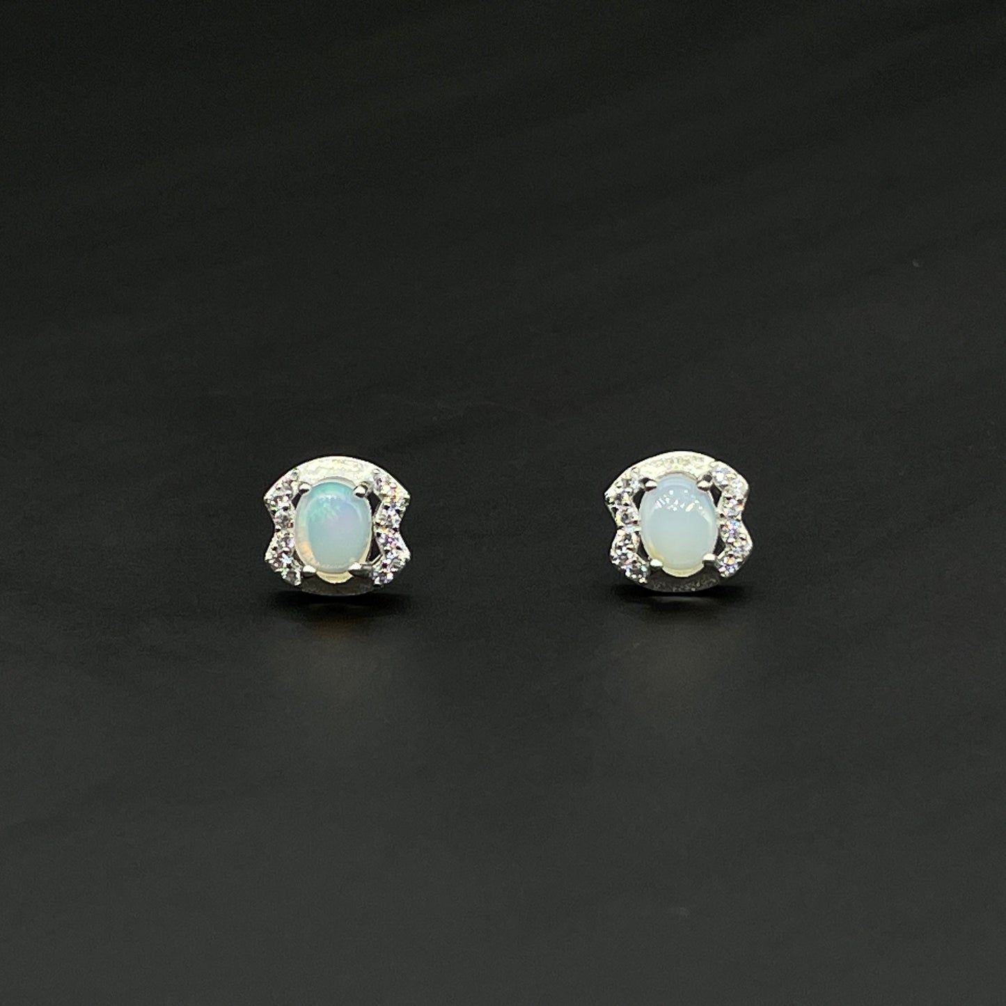 Earrings | Opal