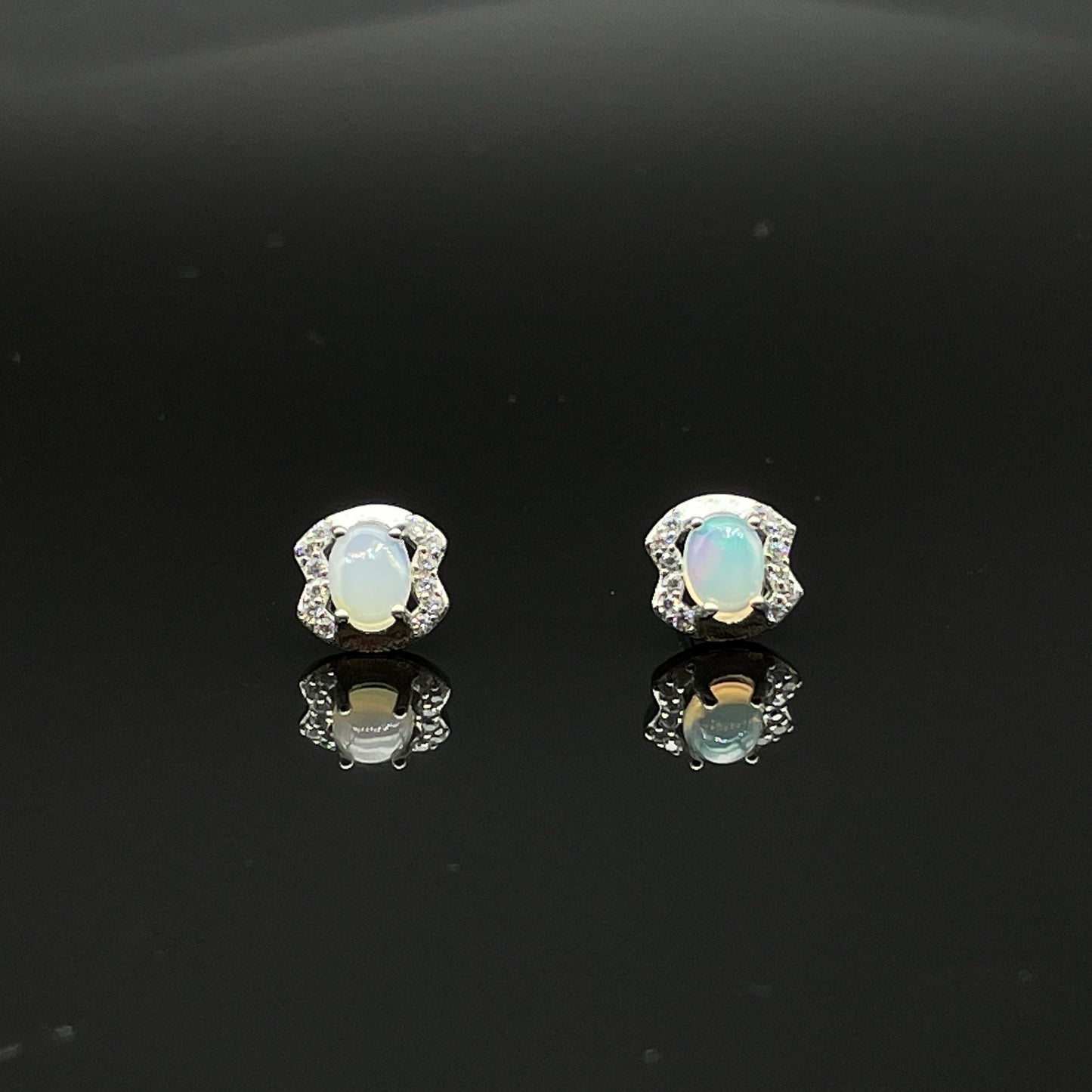 Earrings | Opal