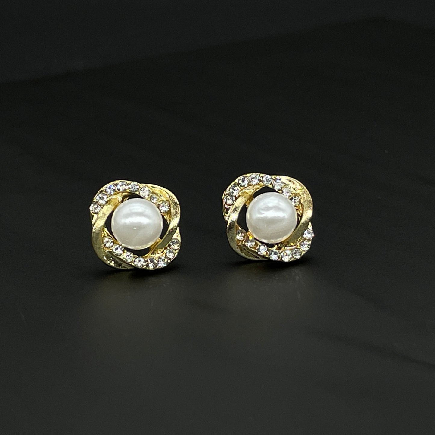 Earrings | Fresh Water Pearl