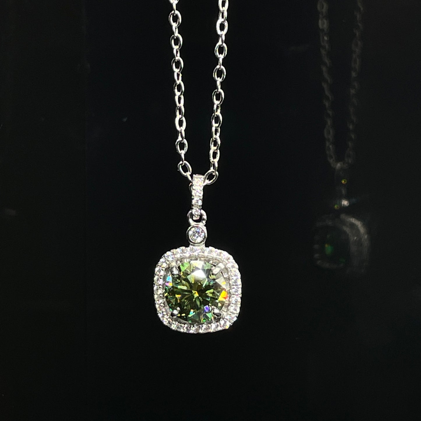 Pendant | Moissanite (2.0ct)